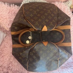 Authentic Unisex Louis Vuitton KEEPALL 45 in great condition